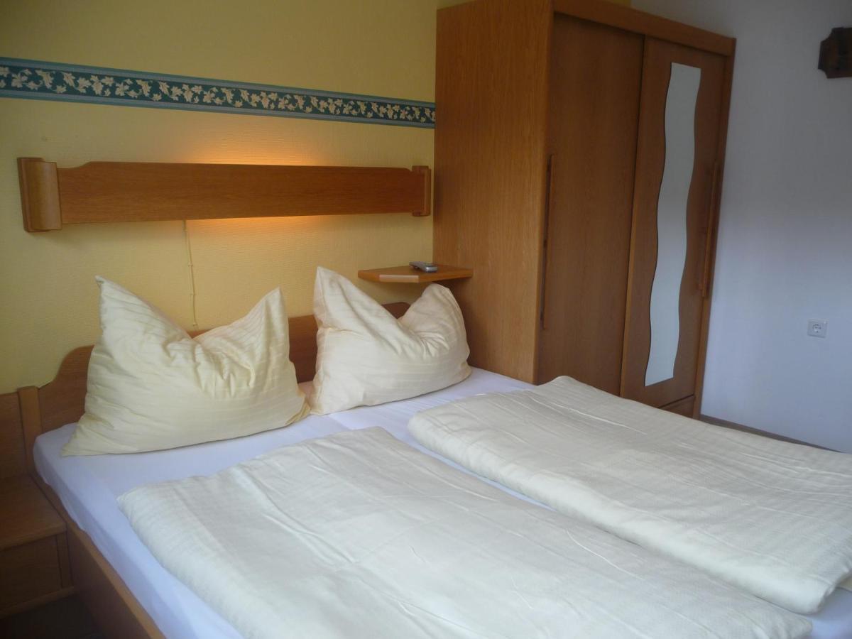 Ferienwohnungen Rupertihaus Flachau Habitación foto